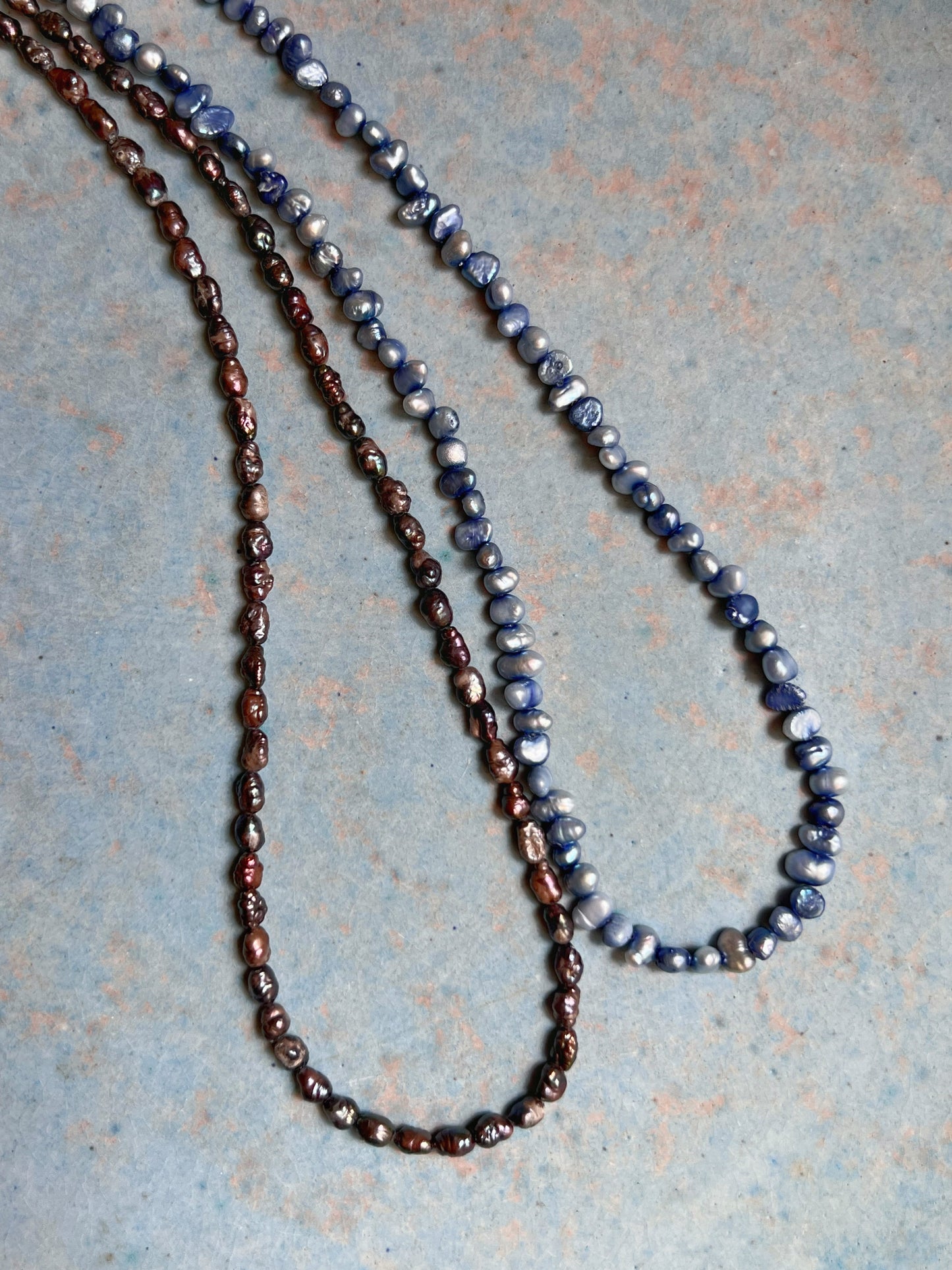 Blue pearl necklace