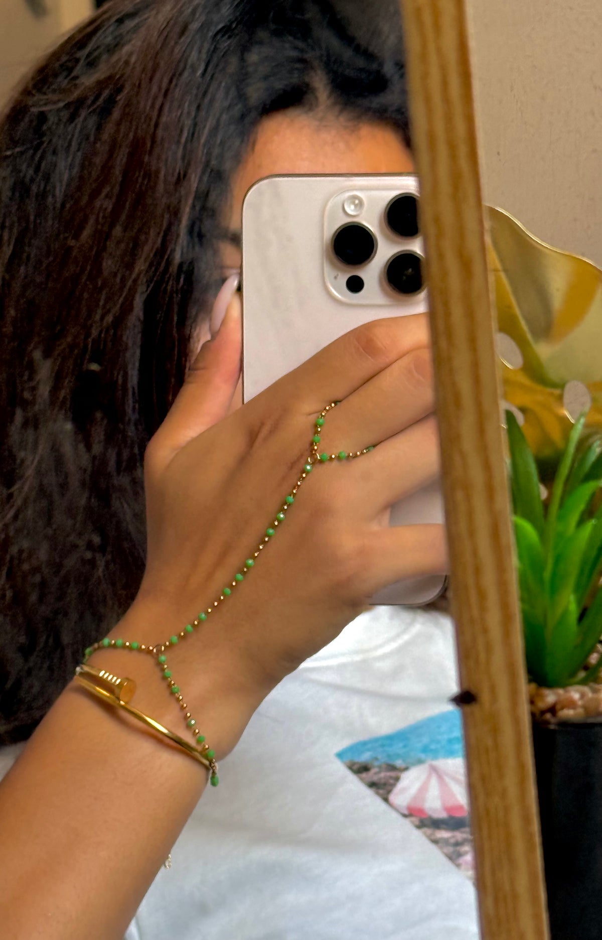 Green Hand chains