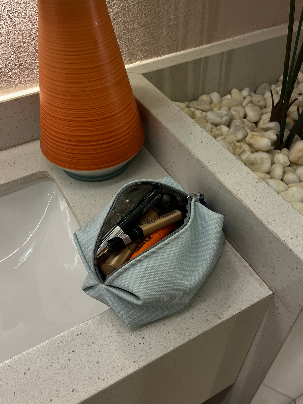 Lagoon vanity pouch